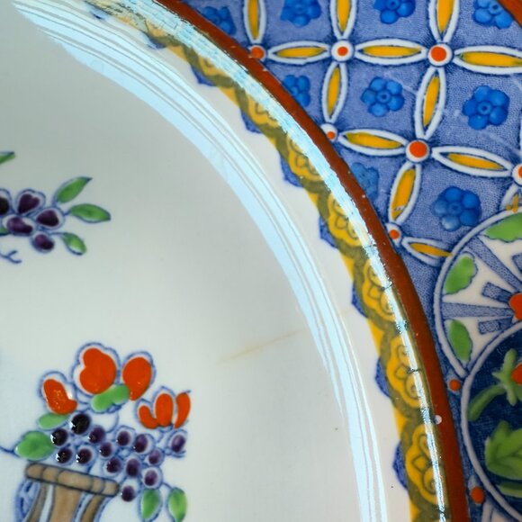 Minton Chinese Garden handpainted floral medium dinner plates - Picture 3 of 5